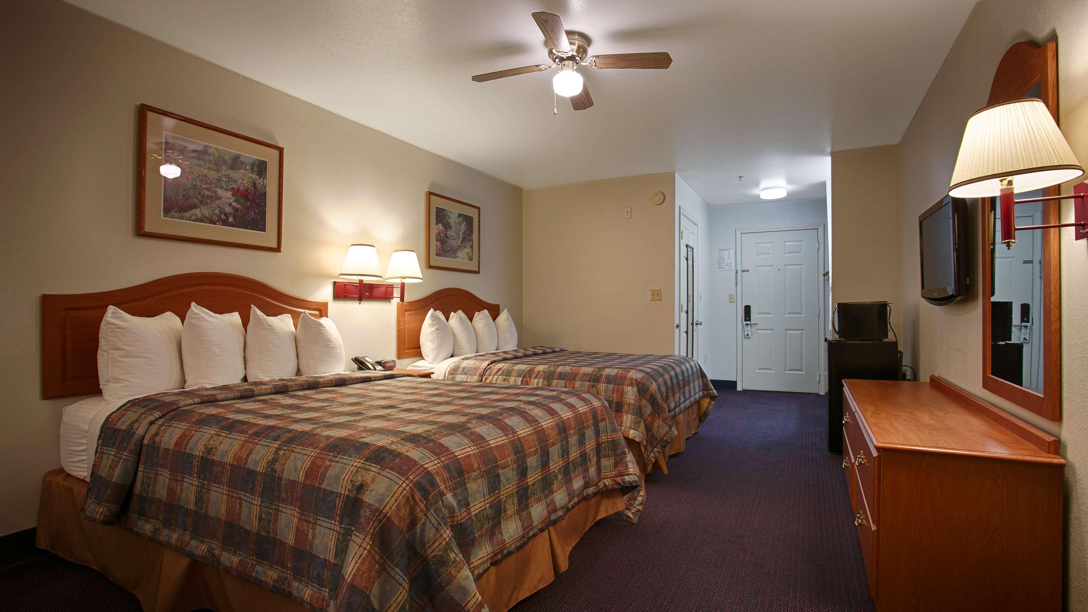 Atlanta Best Western Pineywoods Inn מראה חיצוני תמונה