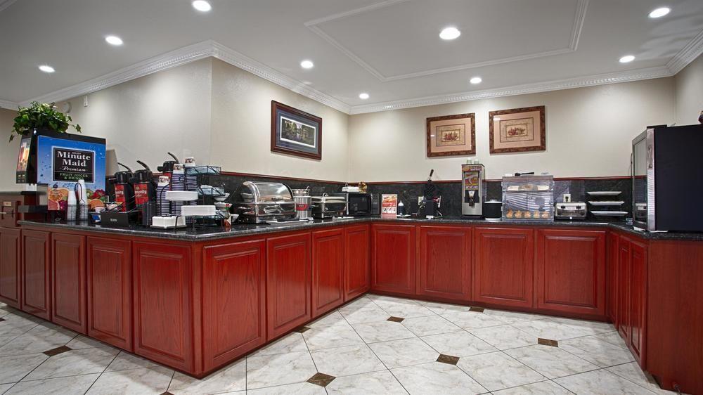 Atlanta Best Western Pineywoods Inn מראה חיצוני תמונה